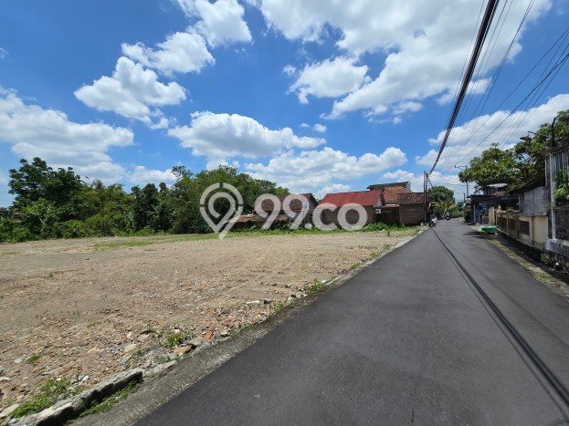 Kavling Tanah di Sleman Dijual Luas 200m2 Legalitas SHM Kavling Tanah di Sleman Dijual Luas 200m2 Legalitas SHM