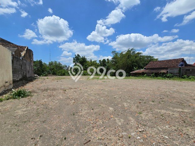 Tanah untuk Dijual Lokasi Ngaglik, Sleman Luas 200m2 SHM Tanah untuk Dijual Lokasi Ngaglik, Sleman Luas 200m2 SHM