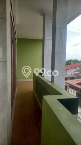 Rumah Strategis Modern Lb 233m2 di Tambun Selatan, Bekasi Rumah Strategis Modern Lb 233m2 di Tambun Selatan, Bekasi