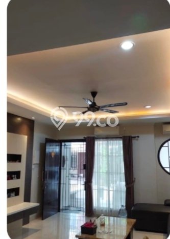 Siap Huni Rumah Mewah 6 Kamar di Cengkareng Dekat ke Mana Pun Siap Huni Rumah Mewah 6 Kamar di Cengkareng Dekat ke Mana Pun