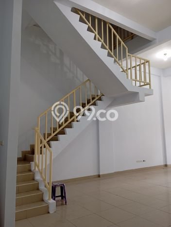 Ruko Dijual di Tangerang LT 79m2 & LB 237m2 Lokasi Terbaik! Ruko Dijual di Tangerang LT 79m2 & LB 237m2 Lokasi Terbaik!