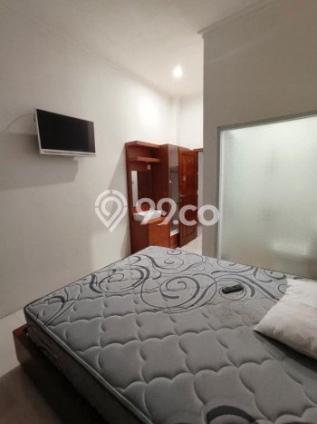 Hunian Mewah LB 276m2 Siap Pakai Desain Elegan di Condong Catur, Sleman Hunian Mewah LB 276m2 Siap Pakai Desain Elegan di Condong Catur, Sleman