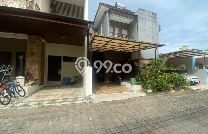 For Sale Rumah 5 Kamar Lokasi Strategis Nyaman dan Strategis di Mlati For Sale Rumah 5 Kamar Lokasi Strategis Nyaman dan Strategis di Mlati