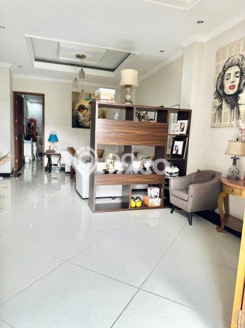 Jual Rumah Mewah Megah Dengan View Cantik di Caturtunggal, Sleman Jual Rumah Mewah Megah Dengan View Cantik di Caturtunggal, Sleman