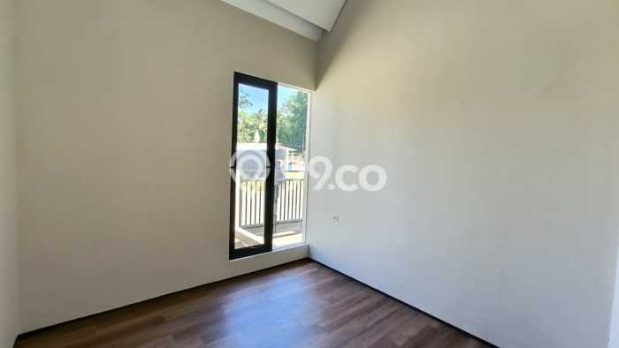 Rumah Bagus Siap Huni Di Ngaglik Luas 130m2 Lokasi Strategis Rumah Bagus Siap Huni Di Ngaglik Luas 130m2 Lokasi Strategis