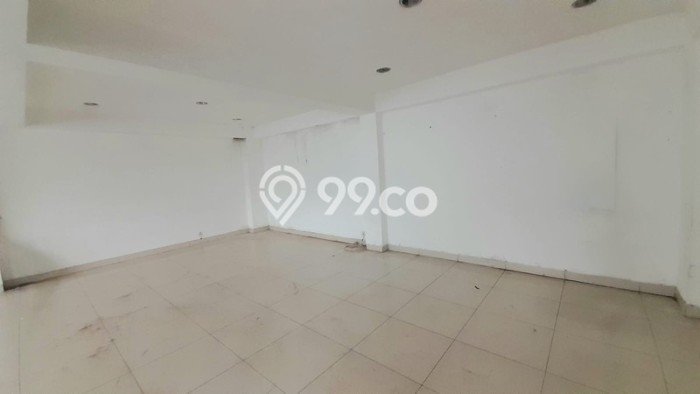 Ruko untuk disewa di Depok punya LT 106m2 & LB 150m2 harga sewa kompetitif Ruko untuk disewa di Depok punya LT 106m2 & LB 150m2 harga sewa kompetitif
