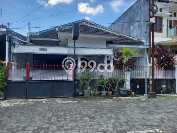 Siap Huni Rumah Mewah 4 Kamar di Tegalrejo Dekat ke Mana Saja Siap Huni Rumah Mewah 4 Kamar di Tegalrejo Dekat ke Mana Saja