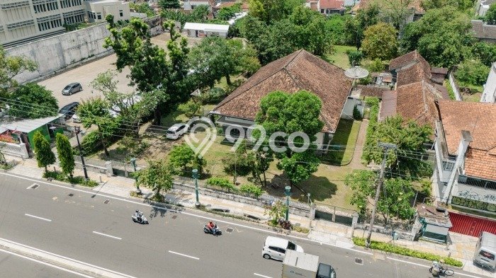 Siap Huni Rumah Mewah 4 Kamar di Gondokusuman Dekat ke Mana Saja Siap Huni Rumah Mewah 4 Kamar di Gondokusuman Dekat ke Mana Saja