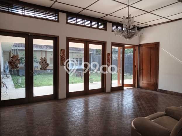 Dijual Rumah Mewah Elegan Dengan View Eksklusif di Sayap Dago, Bandung Dijual Rumah Mewah Elegan Dengan View Eksklusif di Sayap Dago, Bandung