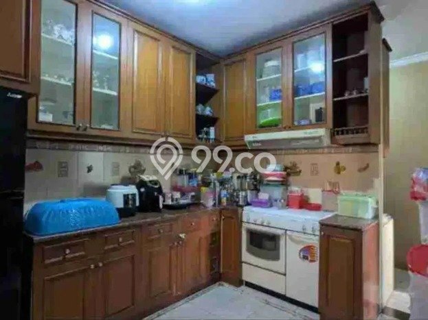 Dijual Hunian Rumah Terawat 5 Kamar di Jati Cempaka, Bekasi Dijual Hunian Rumah Terawat 5 Kamar di Jati Cempaka, Bekasi
