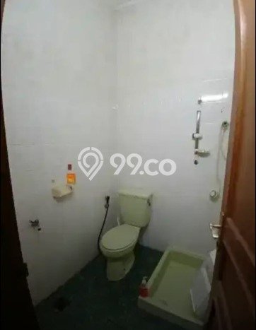 Rumah Strategis Minimalis Lb 180m2 di Duren Sawit, Jakarta Timur Rumah Strategis Minimalis Lb 180m2 di Duren Sawit, Jakarta Timur