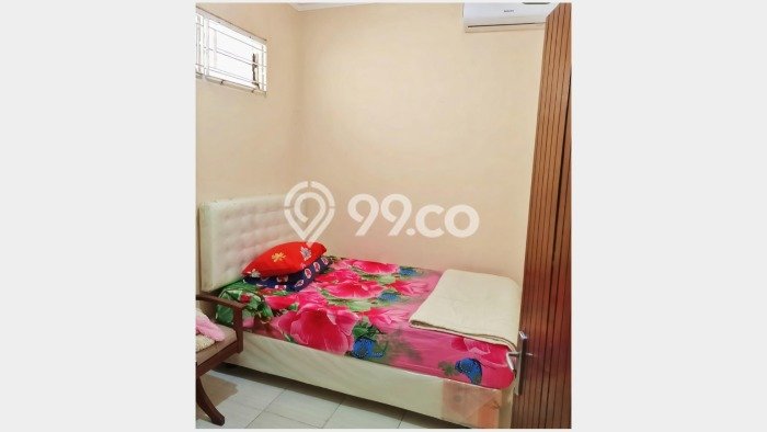Unit Kost Dijual di Terban dengan 8 Kamar Kawasan Strategis Unit Kost Dijual di Terban dengan 8 Kamar Kawasan Strategis