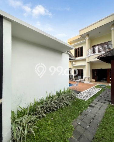 FOR SALE! Vila di , Area 250m2m², Posisi Premium FOR SALE! Vila di , Area 250m2m², Posisi Premium