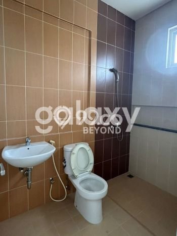 Hunian Eksklusif Dijual LT 120m2 di Rungkut, Surabaya Hunian Eksklusif Dijual LT 120m2 di Rungkut, Surabaya