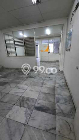 Unit Ruko Dijual di Jakarta Utara LT 106m2 & LB 120m2 Unit Ruko Dijual di Jakarta Utara LT 106m2 & LB 120m2