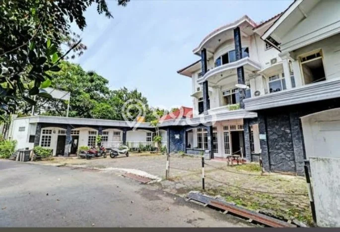 Rumah Luxury Modern Siap Huni di Buah Batu Bandung Rumah Luxury Modern Siap Huni di Buah Batu Bandung