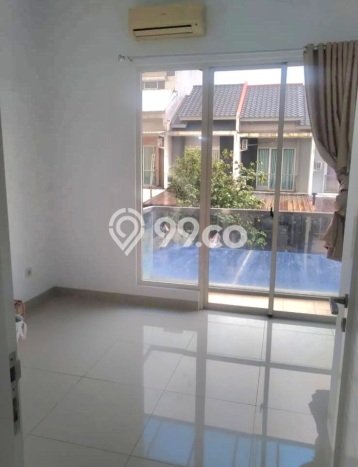 Dijual Rumah Strategis Bagus Punya 3 KT di BSD Tangerang Selatan SHM Dijual Rumah Strategis Bagus Punya 3 KT di BSD Tangerang Selatan SHM