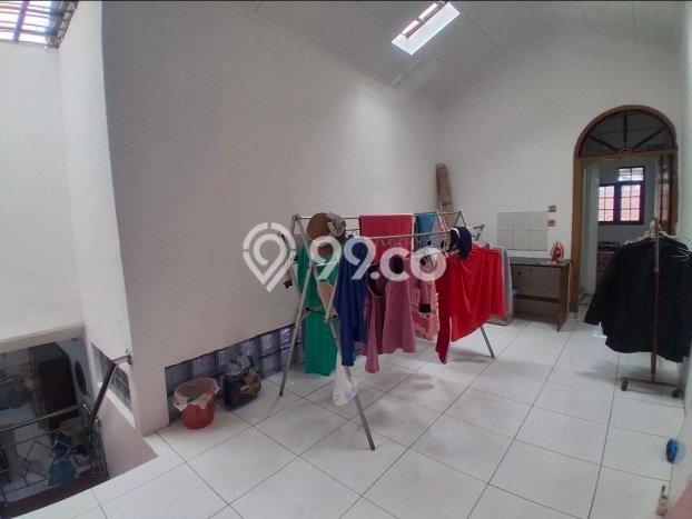 Hunian Elit LB 740m2 Siap Pakai Desain Elegan di Cijerah, Bandung Hunian Elit LB 740m2 Siap Pakai Desain Elegan di Cijerah, Bandung
