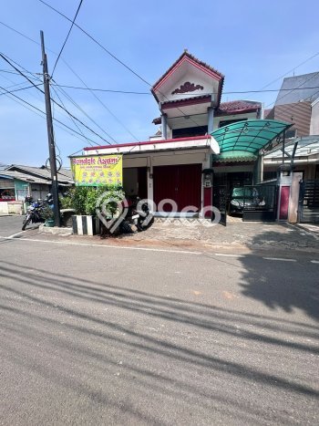 Siap Huni Rumah Mewah 4 Kamar di Cipayung Dekat ke Mana Saja Siap Huni Rumah Mewah 4 Kamar di Cipayung Dekat ke Mana Saja