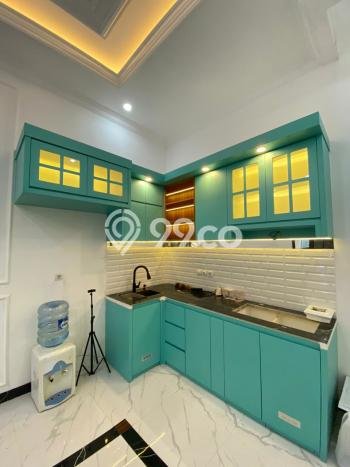 Rumah Strategis Modern Lb 140m2 di Jagakarsa, Jakarta Selatan Rumah Strategis Modern Lb 140m2 di Jagakarsa, Jakarta Selatan