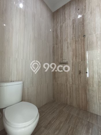 Jual Rumah Minimalis Bagus Punya 3 KT di Jagakarsa Jakarta Selatan SHM Jual Rumah Minimalis Bagus Punya 3 KT di Jagakarsa Jakarta Selatan SHM