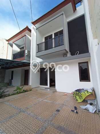 Dijual Rumah 3 Kamar Lokasi Ideal Bagus dan Strategis di Ciledug Dijual Rumah 3 Kamar Lokasi Ideal Bagus dan Strategis di Ciledug