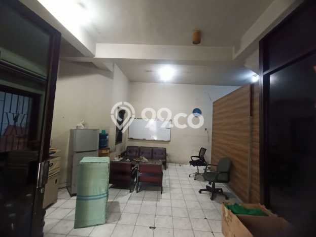 Gudang Dijual di Surabaya LT 1146m2 & LB 1173m2 Lokasi Terbaik! Gudang Dijual di Surabaya LT 1146m2 & LB 1173m2 Lokasi Terbaik!
