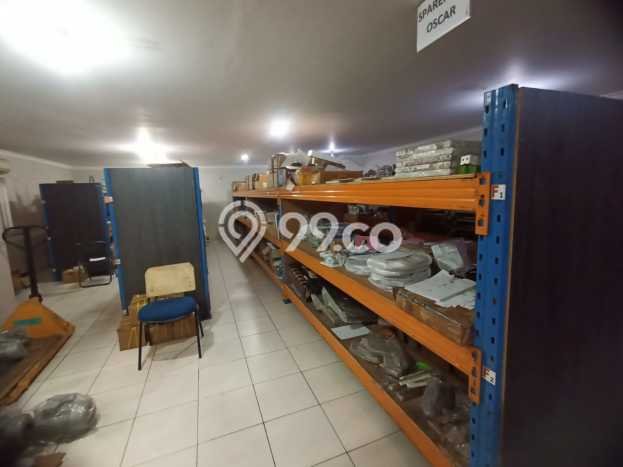 Gudang Dijual di Surabaya LT 1146m2 & LB 1173m2 Lokasi Terbaik! Gudang Dijual di Surabaya LT 1146m2 & LB 1173m2 Lokasi Terbaik!
