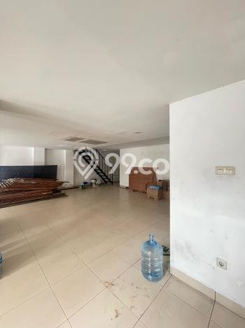 Lokasi terbaik! Rumah siap huni disewakan di Cilandak LB 1000m2 Lokasi terbaik! Rumah siap huni disewakan di Cilandak LB 1000m2