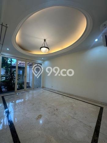Rumah Kondisi Baik Disewakan di Pondok Indah, Jakarta Selatan LT 550m2, LB 600m2 Rumah Kondisi Baik Disewakan di Pondok Indah, Jakarta Selatan LT 550m2, LB 600m2