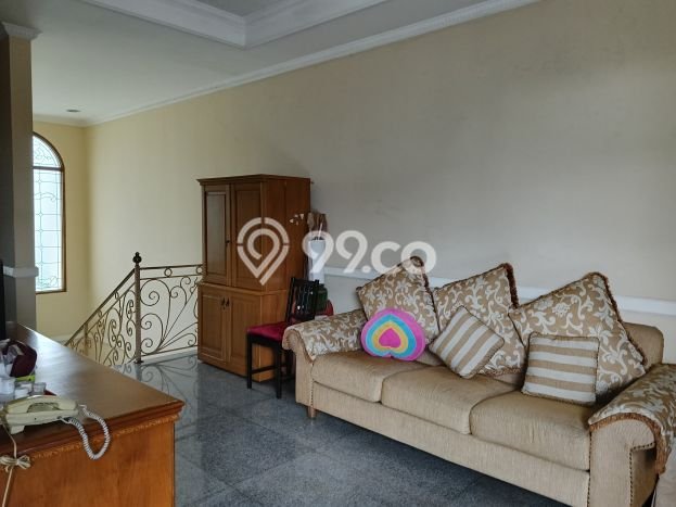 Rumah Luxury Modern Siap Huni di Bendungan Hilir Jakarta Pusat Rumah Luxury Modern Siap Huni di Bendungan Hilir Jakarta Pusat