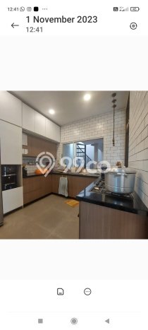 Dijual Rumah Luas Megah Dengan View Eksklusif di Gading Serpong, Tangerang Dijual Rumah Luas Megah Dengan View Eksklusif di Gading Serpong, Tangerang