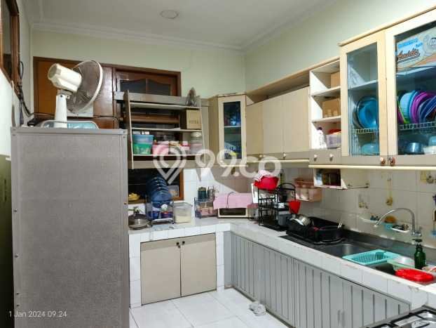 Hunian Elit LB 300m2 Siap Huni Desain Elegan di Jelambar, Jakarta Barat Hunian Elit LB 300m2 Siap Huni Desain Elegan di Jelambar, Jakarta Barat