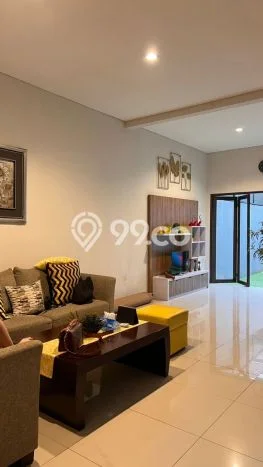 Jarang Ada! Rumah Sewa 2 Kamar Bagus Siap Huni Soekarno Hatta Jarang Ada! Rumah Sewa 2 Kamar Bagus Siap Huni Soekarno Hatta