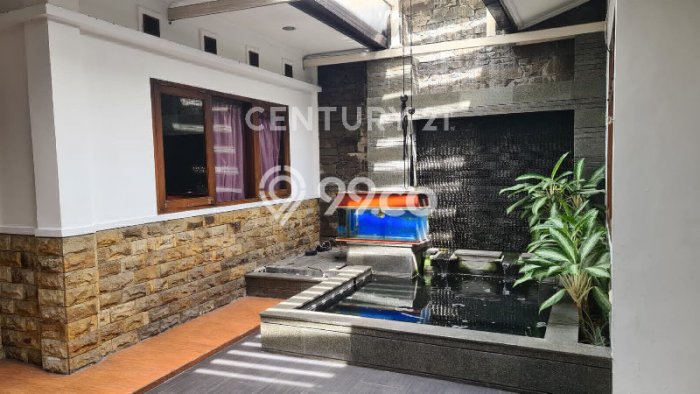 Ready to Use! Luxury House LT 320m2 Desain Elegan di Cimahi Ready to Use! Luxury House LT 320m2 Desain Elegan di Cimahi