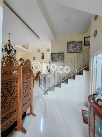 Rumah Elit Modern Siap Huni di Oro-Oro Dowo Malang Rumah Elit Modern Siap Huni di Oro-Oro Dowo Malang