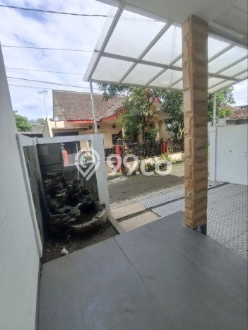 Hunian Cantik Minimalis Lb 192m2 di Sukun, Malang Hunian Cantik Minimalis Lb 192m2 di Sukun, Malang