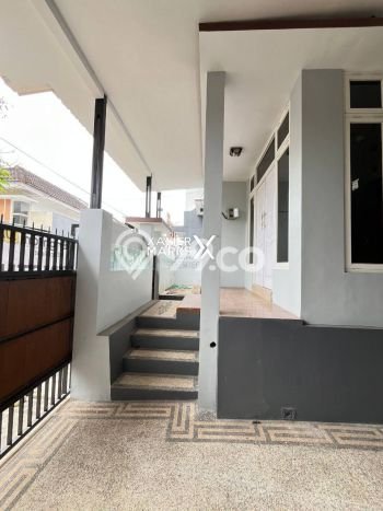 For Sale Hunian Rumah Terawat 4 Kamar di Tunggulwulung, Malang For Sale Hunian Rumah Terawat 4 Kamar di Tunggulwulung, Malang