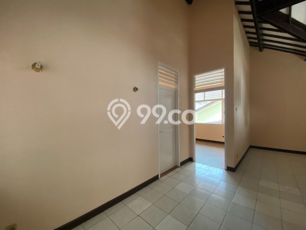 Siap Huni Rumah Mewah 4 Kamar di Kebayoran Baru Dekat ke Mana Pun Siap Huni Rumah Mewah 4 Kamar di Kebayoran Baru Dekat ke Mana Pun