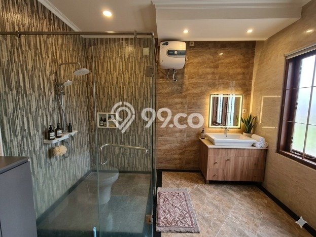 Jual Rumah Luas Megah Dengan View Eksklusif di Guntur, Jakarta Selatan Jual Rumah Luas Megah Dengan View Eksklusif di Guntur, Jakarta Selatan
