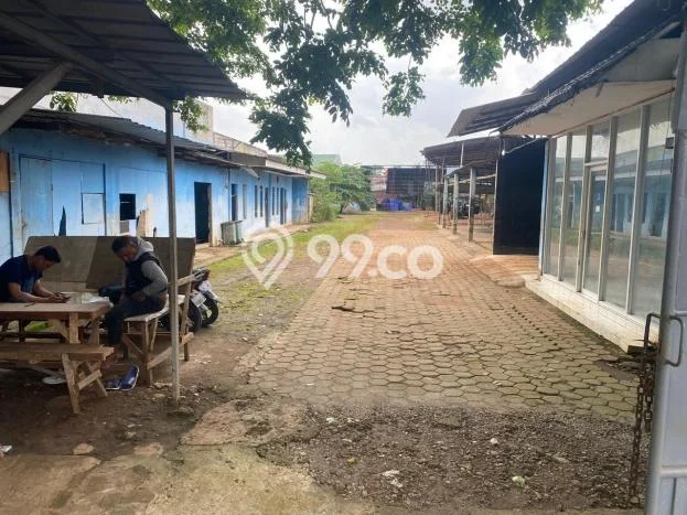 Disewakan Gudang di Kawasan Ramai Jati Asih Luas 300m2 Disewakan Gudang di Kawasan Ramai Jati Asih Luas 300m2