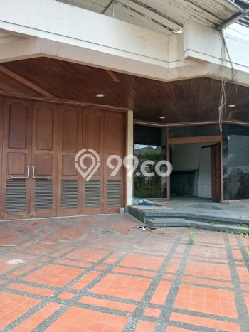Jual Rumah Luas Elegan Dengan View Cantik di Pluit, Jakarta Utara Jual Rumah Luas Elegan Dengan View Cantik di Pluit, Jakarta Utara
