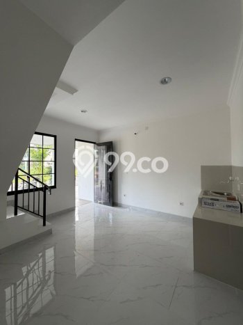 Rumah Sewa Jakarta Utara LT 45m2 LB 75m2 Kawasan Pantai Indah Kapuk 2 Rumah Sewa Jakarta Utara LT 45m2 LB 75m2 Kawasan Pantai Indah Kapuk 2