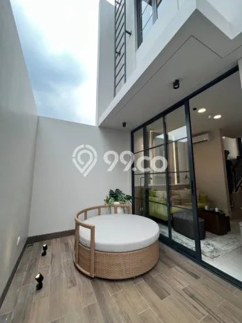 Hunian Elit LB 136m2 Siap Pakai Desain Elegan di Klender, Jakarta Timur Hunian Elit LB 136m2 Siap Pakai Desain Elegan di Klender, Jakarta Timur