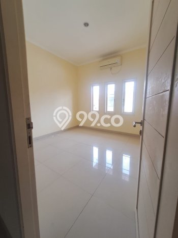 Dijual Rumah 3 Kamar Lokasi Ideal Bagus dan Strategis di Jagakarsa Dijual Rumah 3 Kamar Lokasi Ideal Bagus dan Strategis di Jagakarsa