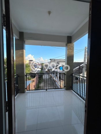 Jual Rumah Strategis Bagus Punya 3 KT di Cimanggis Depok SHM Jual Rumah Strategis Bagus Punya 3 KT di Cimanggis Depok SHM