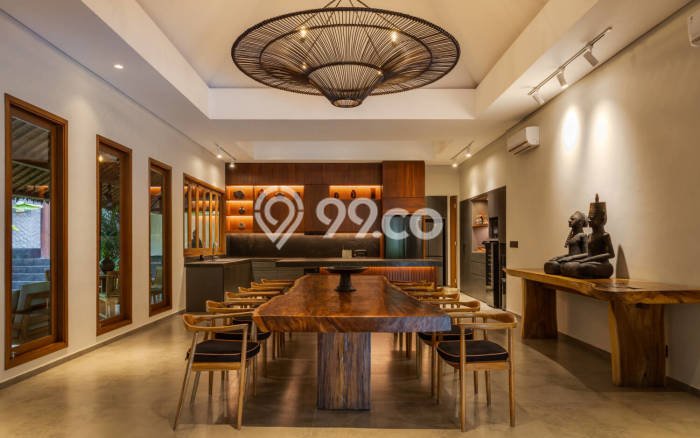 Vila Strategis Kawasan , Luas 1900m2m², Dekat ke beragam fasilitas Vila Strategis Kawasan , Luas 1900m2m², Dekat ke beragam fasilitas