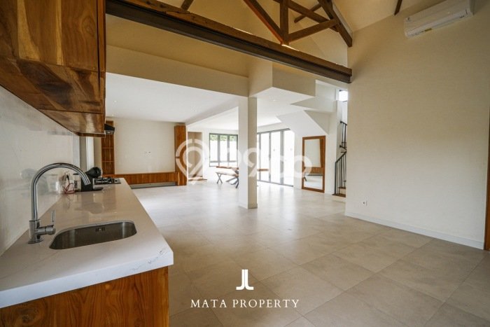 INVESTASI POTENSIAL! Vila di , Area 300m2m², Area Potensial INVESTASI POTENSIAL! Vila di , Area 300m2m², Area Potensial