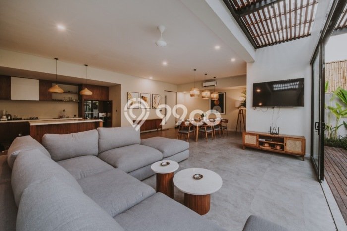 Vila Kawasan , Area 300m2m², Ideal untuk berbagai keperluan Vila Kawasan , Area 300m2m², Ideal untuk berbagai keperluan