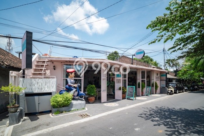 Unit Komersial Dijual di Badung LT 80m2 & LB 80m2 Unit Komersial Dijual di Badung LT 80m2 & LB 80m2
